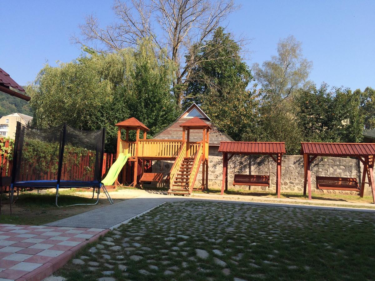 Dream Hostel Carpathians راخيف المظهر الخارجي الصورة